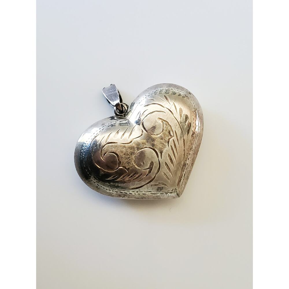 Vintage Puffy Sterling Silver Heart Pendant